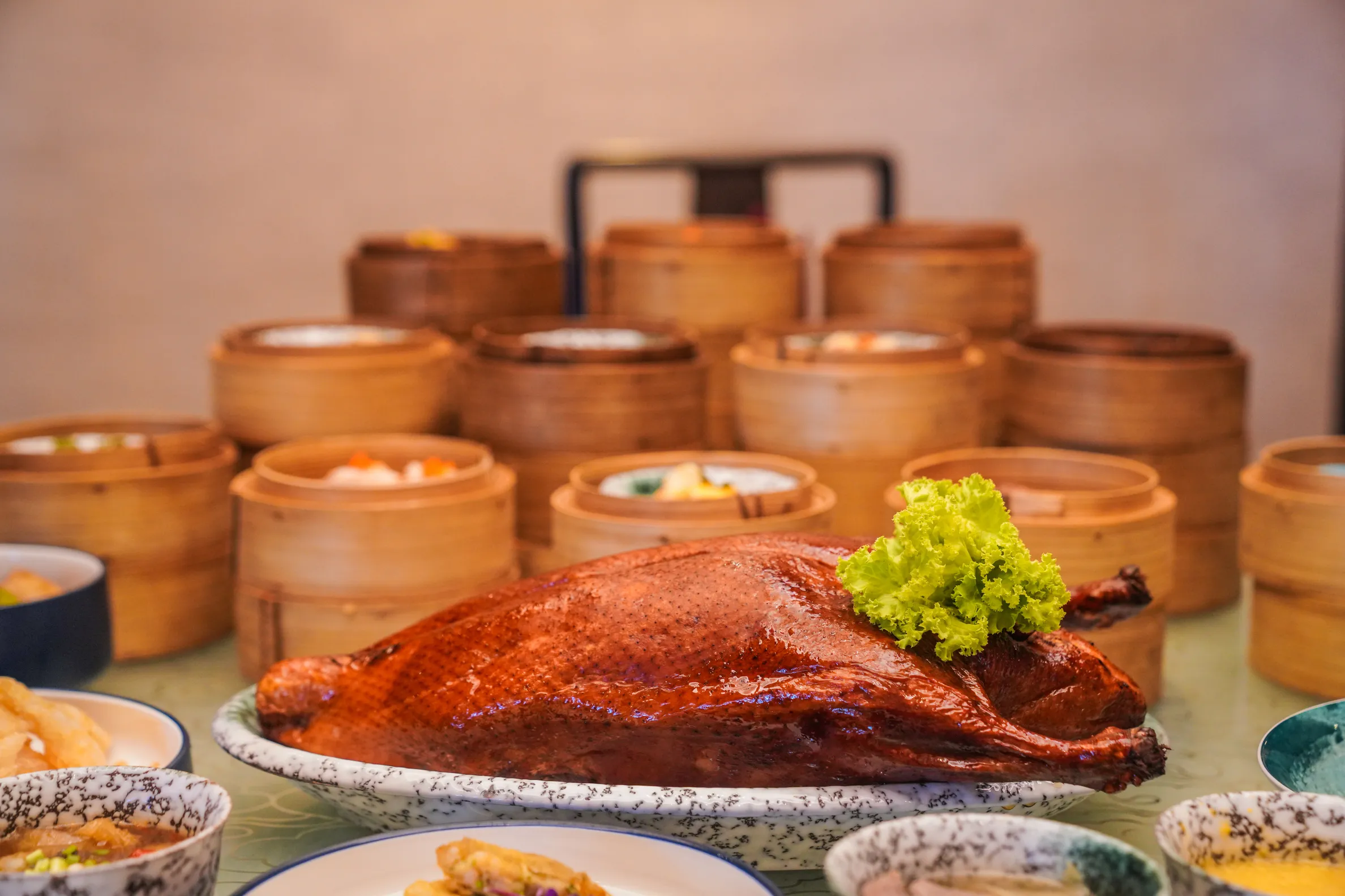 10. China Table Radisson Blu Plaza Bangkok โปรโมชั่นบุฟเฟ่ต์ มา 3 จ่าย 2 มิถุนายน 2568