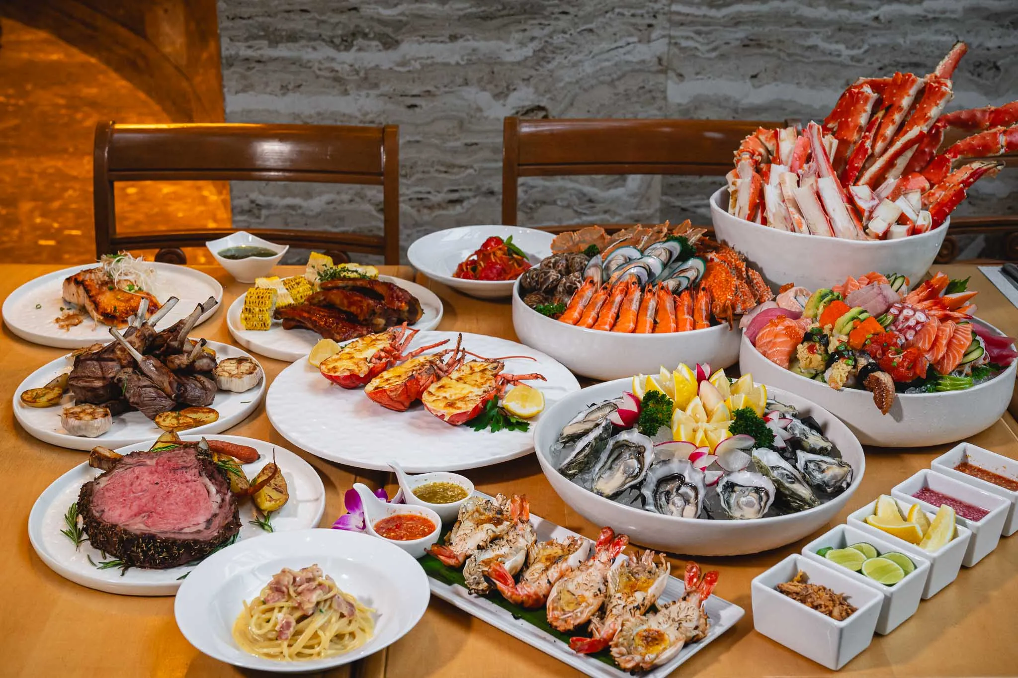Orchid Cafe at Sheraton Grande Sukhumvit A Luxury Collection Hotel โปรบุฟเฟ่ต์ มา 2 จ่าย 1 เดือนมิถุนายน 2568