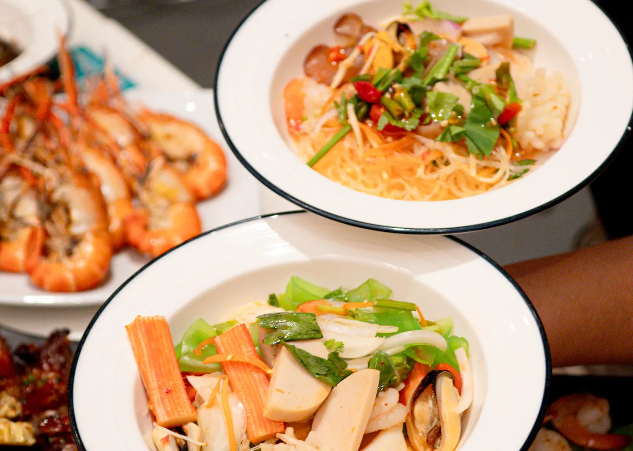 Super Save Family Set - 11 Dishes including Drinking Waterข้อมูลเพิ่มเติม฿ 4,920฿ 3,499 / 1-6ราคาสุทธิต่อแพ็ก| แพ็กเกจนี้จะมีถึงวันที่ : 12 ส.ค. 2026